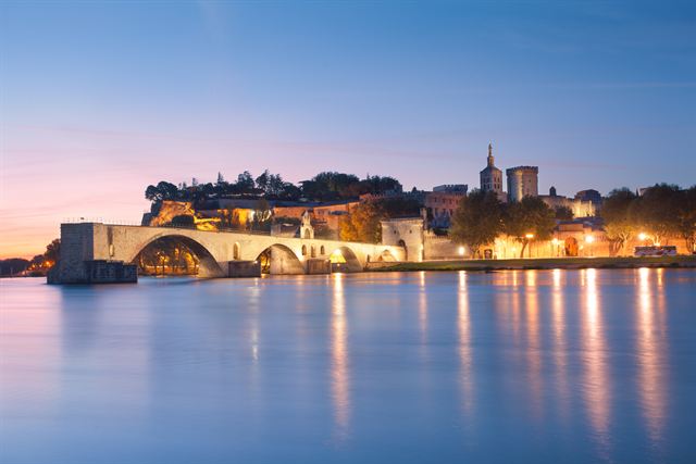 Pont Saint-Benezet and Avignon's old town at dawn on the Rhone