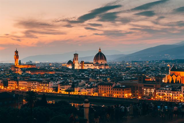 Florence skyline with the Duomo at dusk