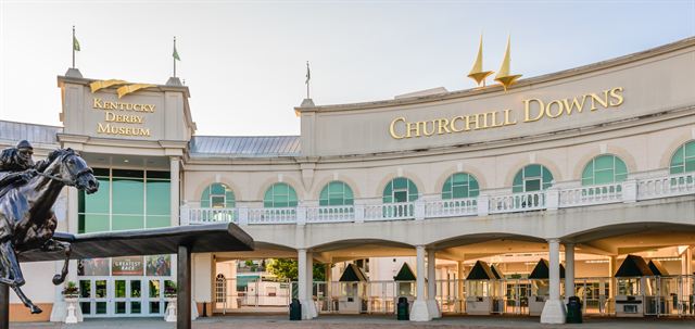 Churchill Downs and Kentucky Derby Museum entrance with jockey statue, Louisville