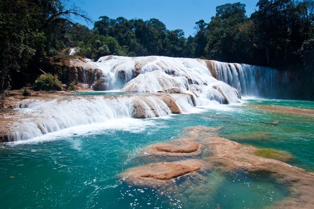 Turquoise cascades of Agua Azul waterfalls near Palenque, Chiapas