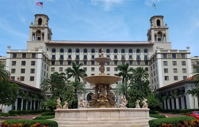 The Breakers Palm Beach with its twin-towered facade and central fountain