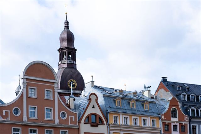 House of the Blackheads' ornate gables and red-brick facade in Riga's Town Hall Square